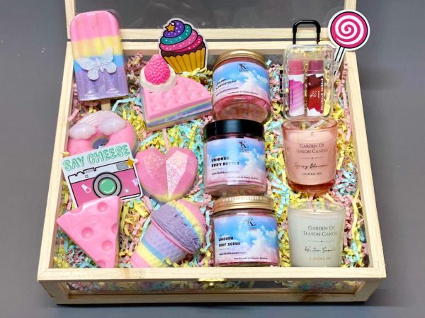 Unicorn Glitz Hamper